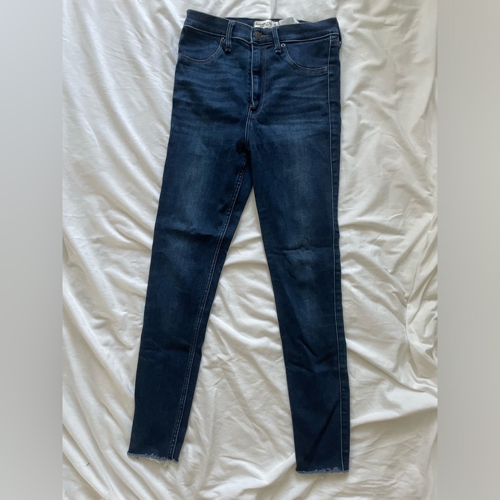 Abercrombie “the Jean legging” ultra high rise size 6R